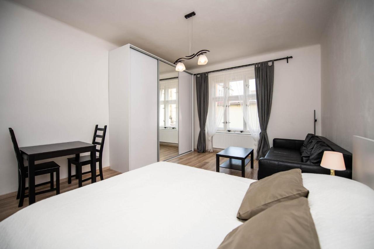 Central Accommodation Angel Prag Eksteriør billede